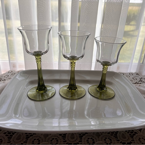 PartyLite Other - Beautiful Radiant Glow Olive Stemmed Trio, PartyLite
